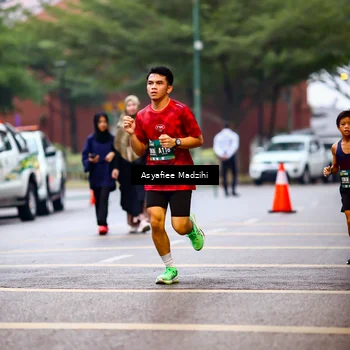 Runner Photo 8552427