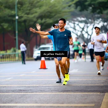 Runner Photo 8552669