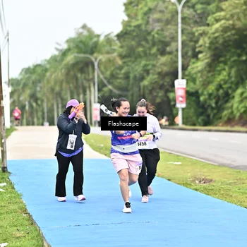Runner Photo 8552692