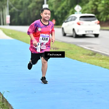 Runner Photo 8552761