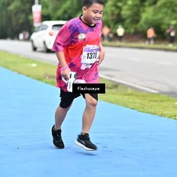 Runner Photo 8552806