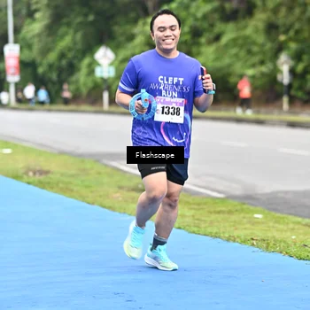 Runner Photo 8552818
