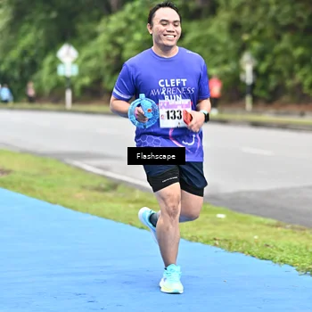 Runner Photo 8552832