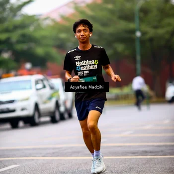 Runner Photo 8552857