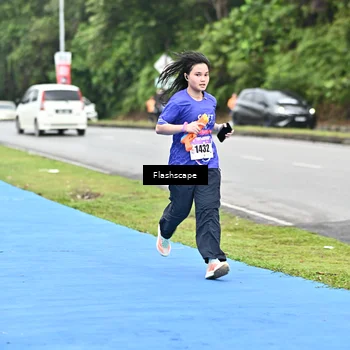 Runner Photo 8552908