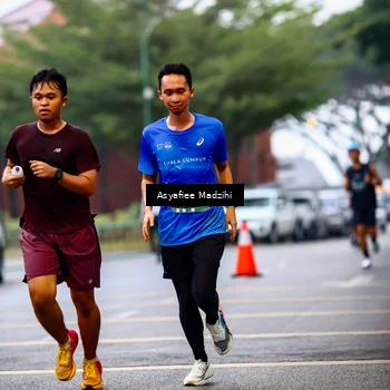 Runner Photo 8552909