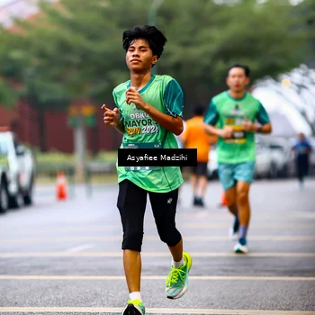 Runner Photo 8552999
