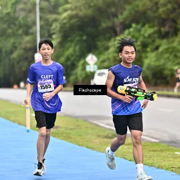 Runner Photo 8553053