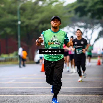 Runner Photo 8553056