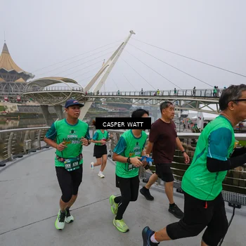 Runner Photo 8553072