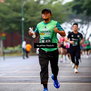 Runner Photo 8553073