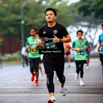 Runner Photo 8553077