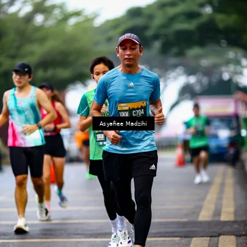Runner Photo 8553078