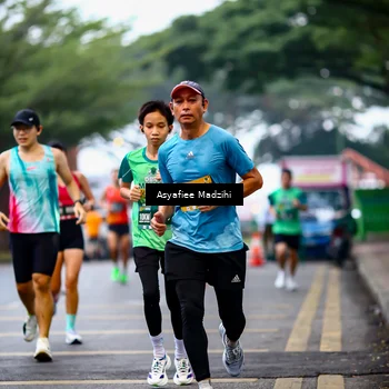 Runner Photo 8553086