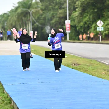 Runner Photo 8553099