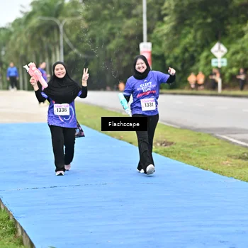 Runner Photo 8553136