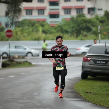 Runner Photo 8553206