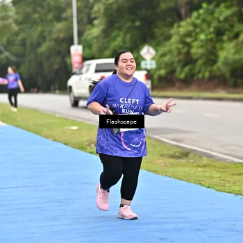 Runner Photo 8553258