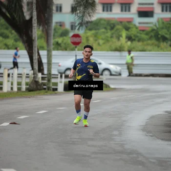 Runner Photo 8553367