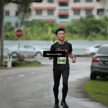 Runner Photo 8553422