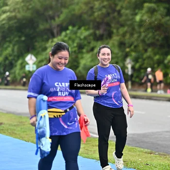 Runner Photo 8553463