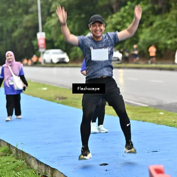 Runner Photo 8553553