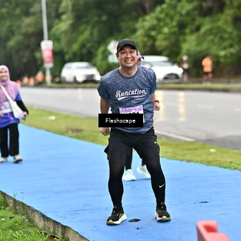 Runner Photo 8553558