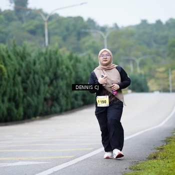 Runner Photo 8553645