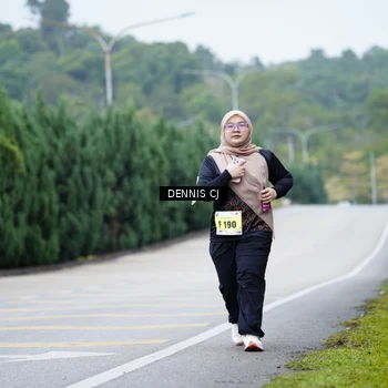 Runner Photo 8553652