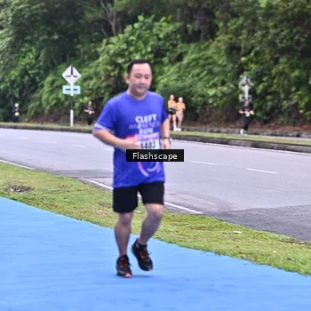 Runner Photo 8553662