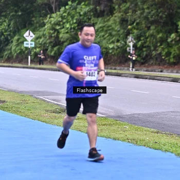 Runner Photo 8553673