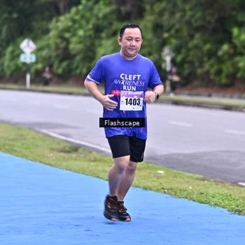 Runner Photo 8553674
