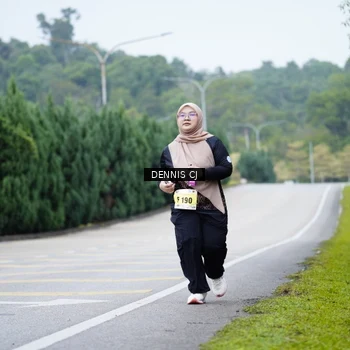 Runner Photo 8553686