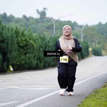 Runner Photo 8553754