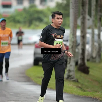 Runner Photo 8553818