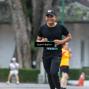 Runner Photo 8553842