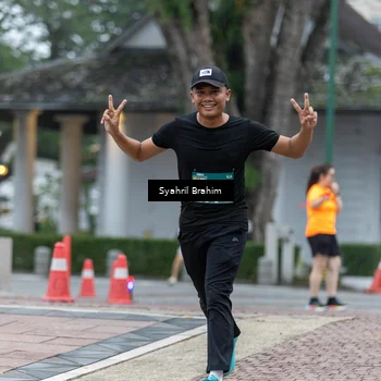 Runner Photo 8553843