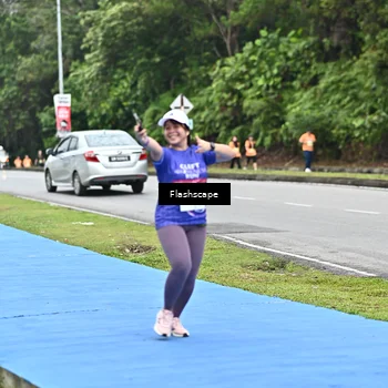 Runner Photo 8553894