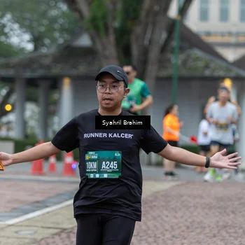 Runner Photo 8553899