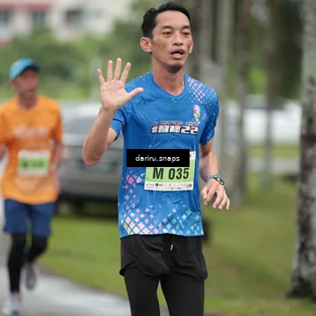 Runner Photo 8553930