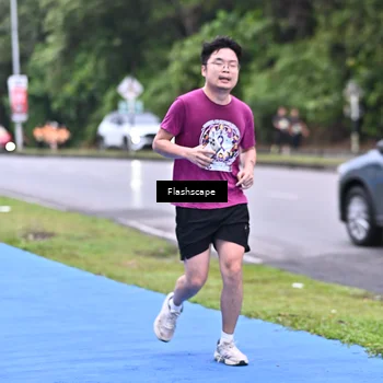 Runner Photo 8554083