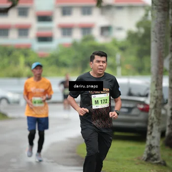 Runner Photo 8554160