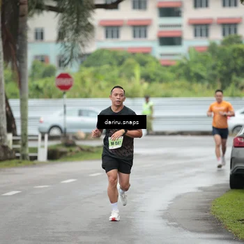 Runner Photo 8554182