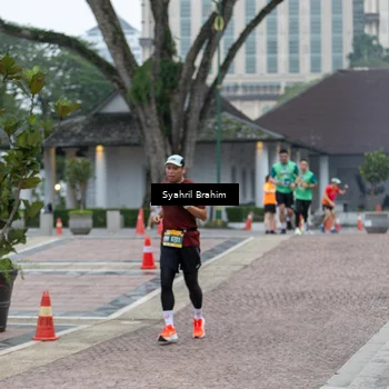 Runner Photo 8554199