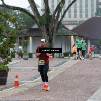 Runner Photo 8554237
