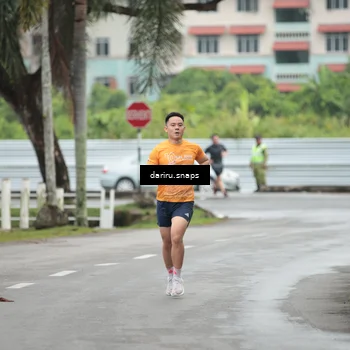 Runner Photo 8554300