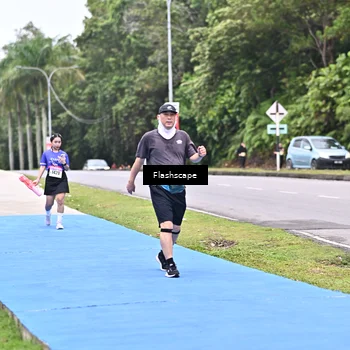 Runner Photo 8554313