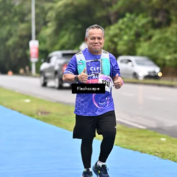 Runner Photo 8554572