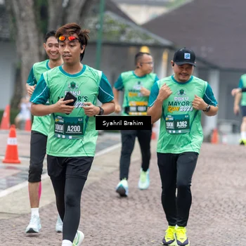 Runner Photo 8554595