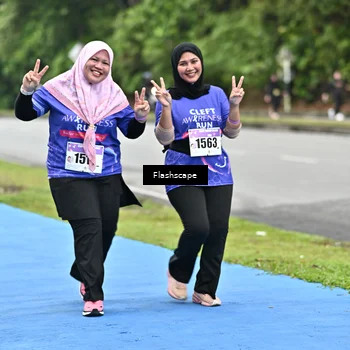 Runner Photo 8554724
